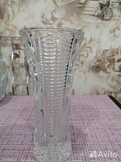 Хрустальная ваза