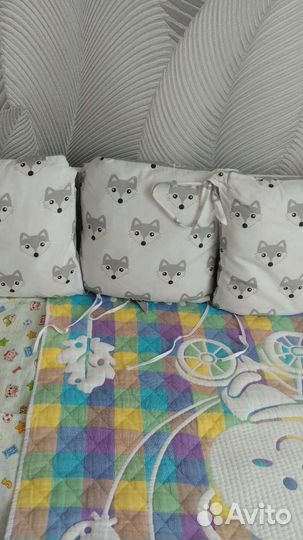 Бортики на детскую кроватку