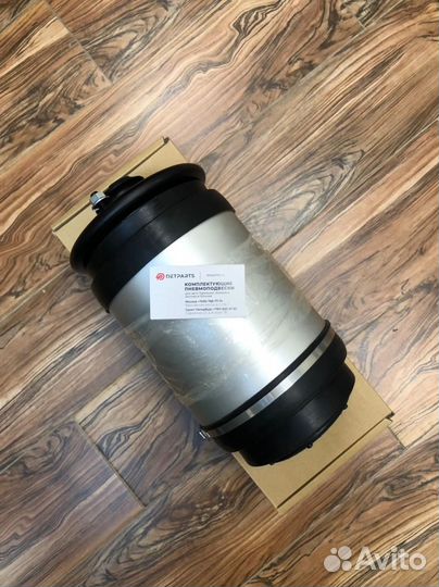 Пневмоподушка LR D3 задняя RKB500010