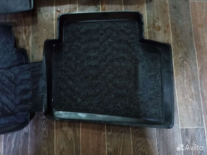 Продам коврики хендай солярис с 2017г