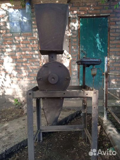 Зернодробилка бу