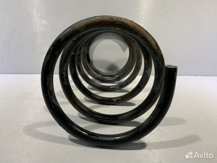 Пружина передняя Hyundai Getz хэтчбек G4EE 2008