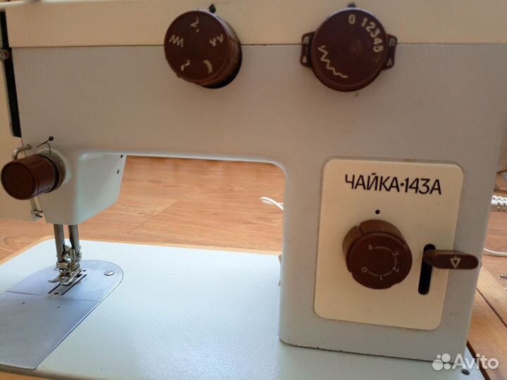 Швейная машина чайка 143 А