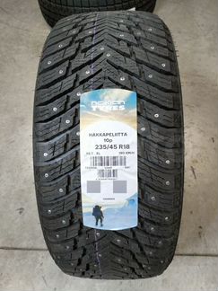 Nokian Tyres Hakkapeliitta 10p 235/45 R18 98T