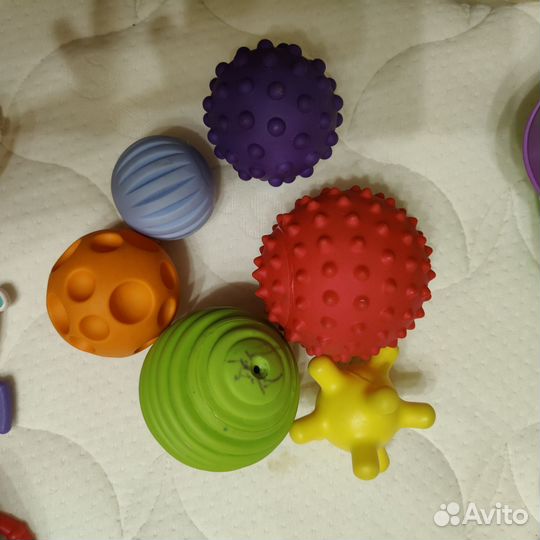 Игрушки для малышей