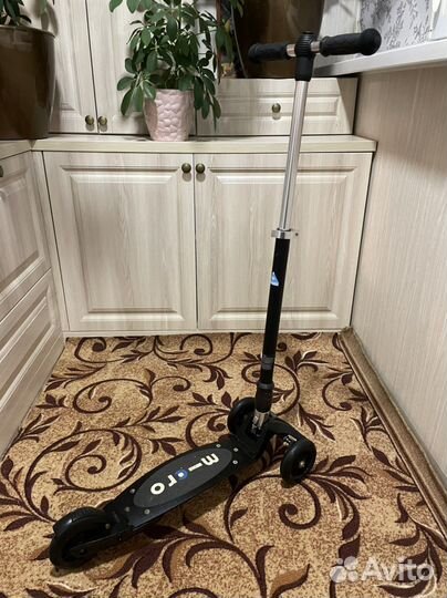 Самокат Micro Kickboard Compact