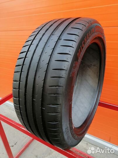 Michelin Pilot Sport 4 255/45 R18 94G
