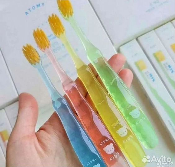 Детская зубная щетка Атоми