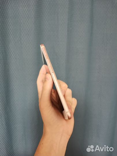 iPhone 8 Plus, 64 ГБ