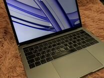 Apple MacBook Pro 13 2017 touchbar