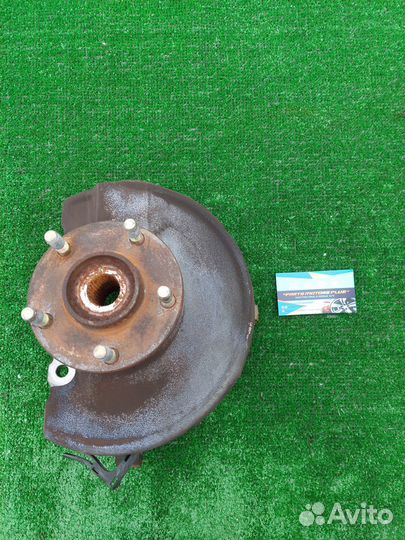 Кулак поворотный правый Mitsubishi Outlander CW5W