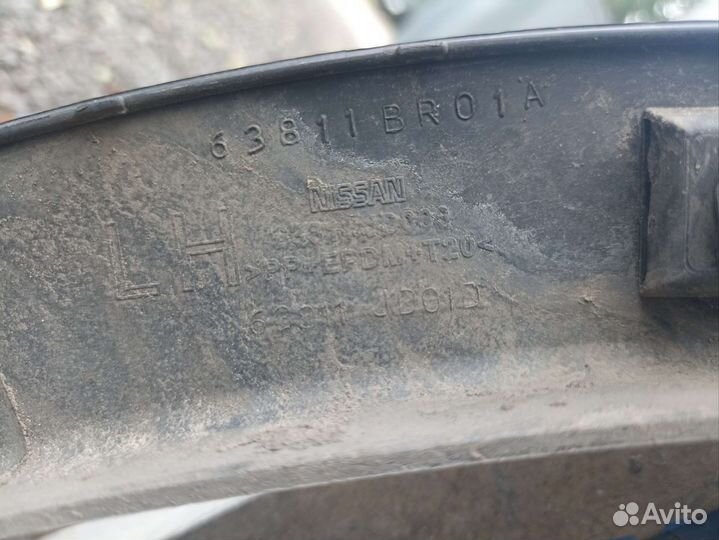 Молдинг крыла передний левый Nissan Qashqai J10