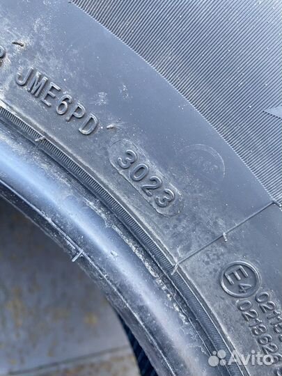 Arivo Ice Claw ARW8 215/70 R16 100T