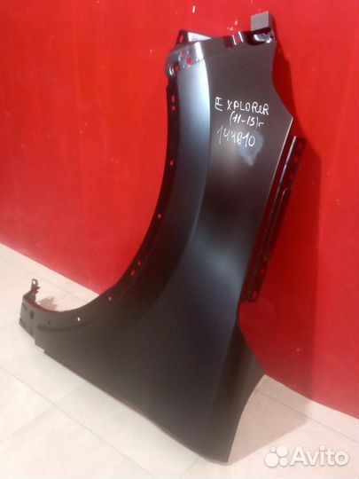 Крыло переднее левое Ford Explorer U502