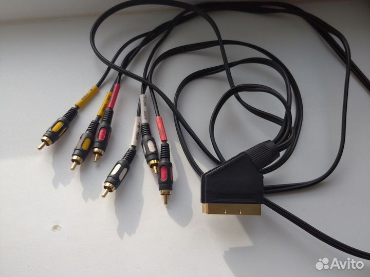 Аудио-видео кабель scart - 6 RCA Luxmann
