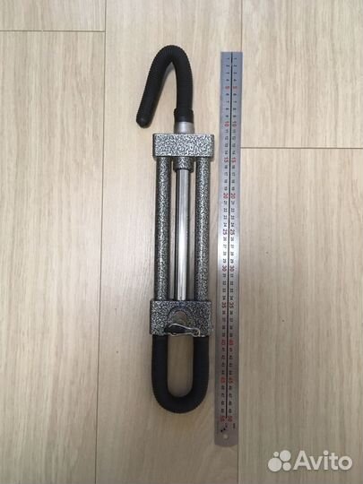 Противоугонный замок на руль