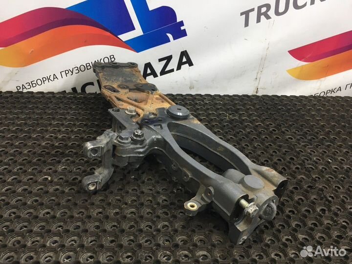 Кронштейн бампера правый Daf XF106