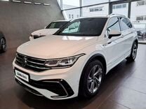 Volkswagen Tiguan 2.0 AMT, 2021, 83 200 км, с пробегом, цена 4 017 700 руб.