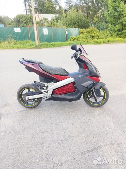 Скутер байк