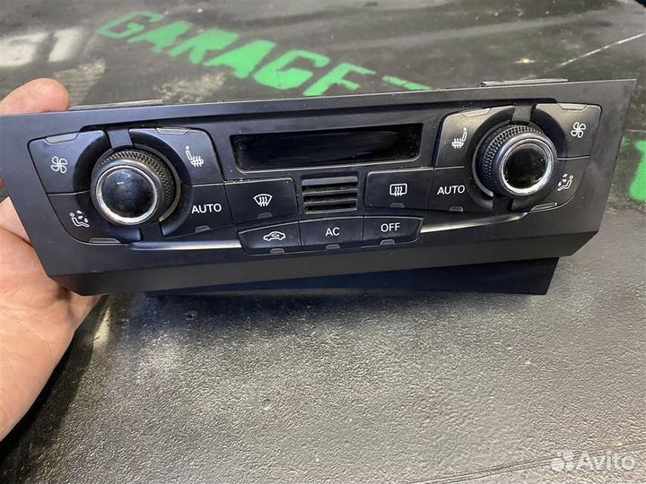 Блок климат-контроля #: 2105 Audi A5 8T