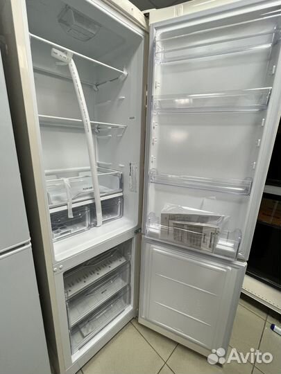 Холодильник Indesit 200см Новый