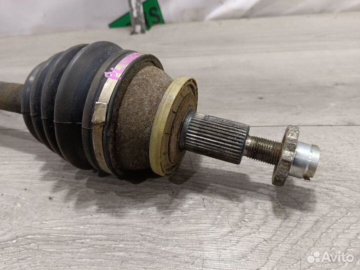 Левый привод в сборе для 1.2 мт VW Polo 4 9N