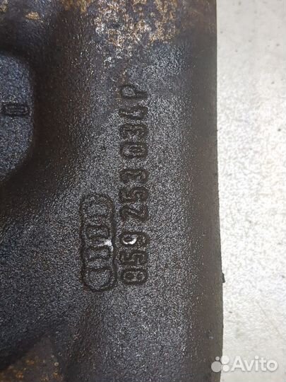 Коллектор выпускной Audi Q7, 2007