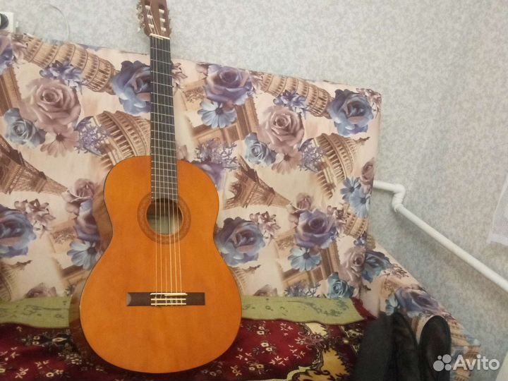Гитара yamaha c40