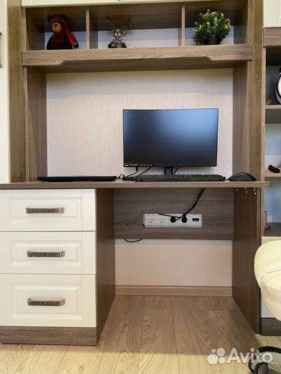 Мебель для кабинета/детской