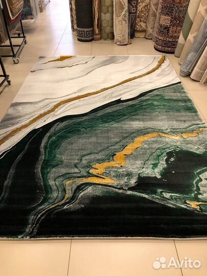 Ковер современный новый