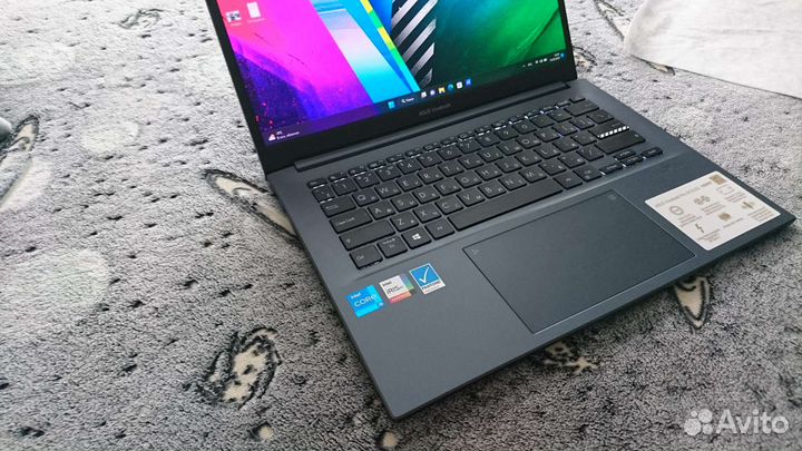Asus VivoBook PRO 14 oled i5 11300H/8gb/512gb