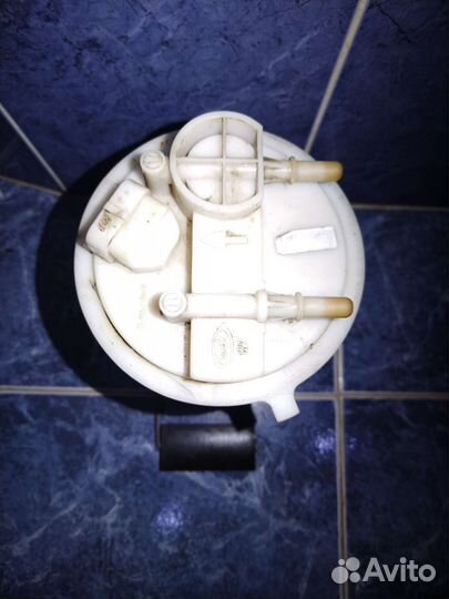 Бензонасос на priora 16 кл