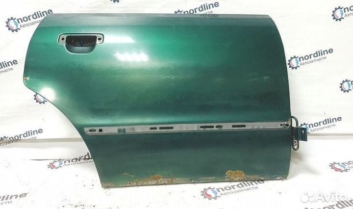 Дверь задняя правая Audi A4 B5 Quattro sedan 2.4