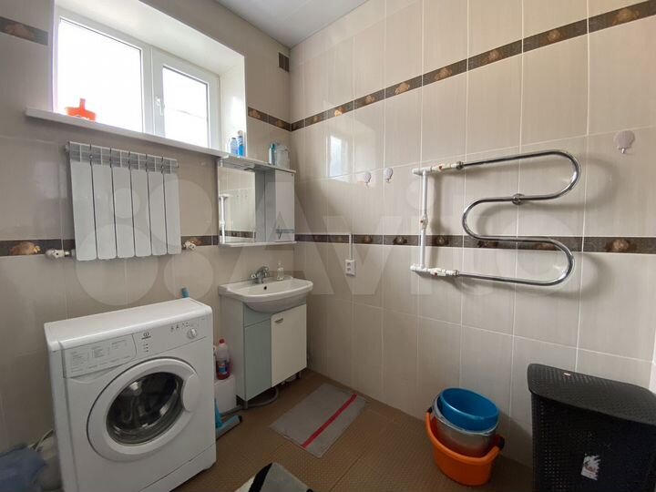 Дом 100 м² на участке 1,6 сот.