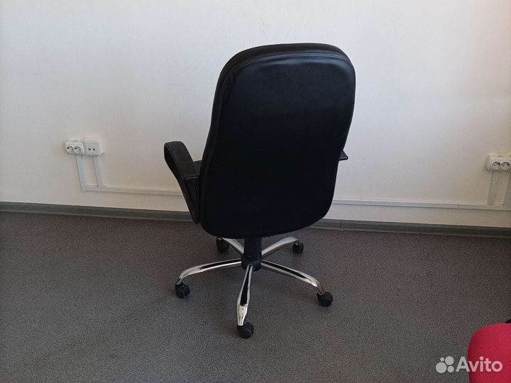 Компьютерное кресло бу