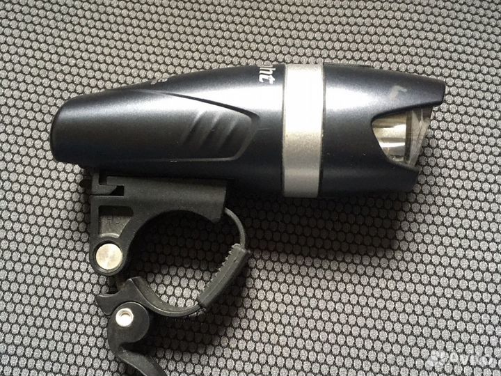 Велосипедный фонарь