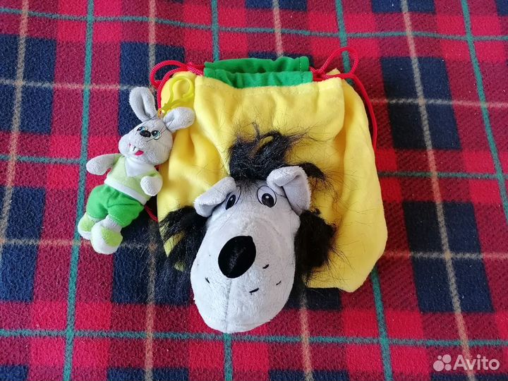Мягкие игрушки, детские рюкзаки. Новые. Пакетом