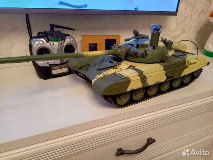 Радиоуправляемый танк от Деагостини