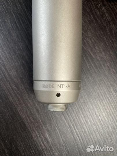 Студийный микрофон Rode nt1a
