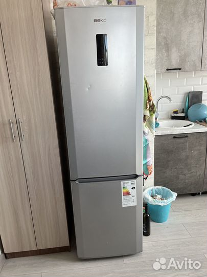 Холодильник beko