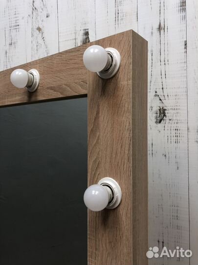 Зеркало с подсветкой в полный рост