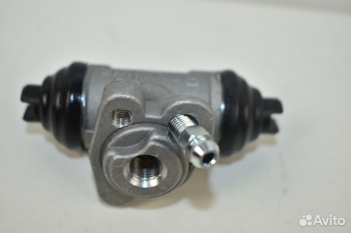 Цилиндр тормозной задний FAW Vita, V5 прав