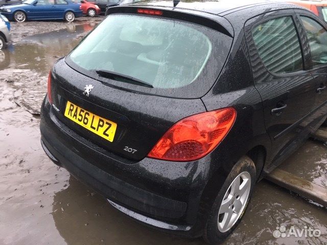 Разбор на запчасти Peugeot 207