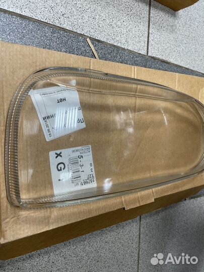 Стекло фары правое vw golf 3 1991-1997