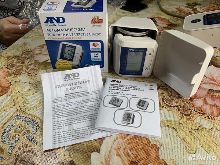 Тонометр на запястье