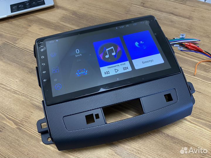 Mitsubishi Outlander 2007-2012 Штатная магнитола