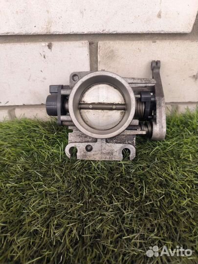 Дроссельная заслонка Renault