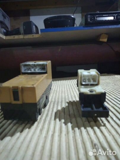 Кнопки стеклоподъёмника, Митсубиси Кантер