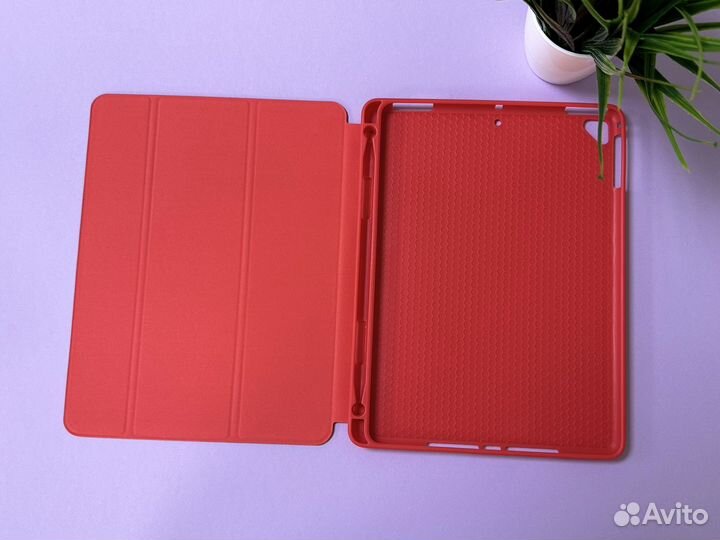 Чехол на iPad 5/6 9.7 (Apple Pencil Slot)