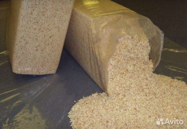 Опилки стружка в брикетах